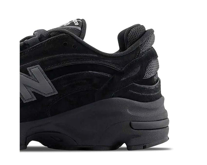 New Balance 1000 Black M1000LA