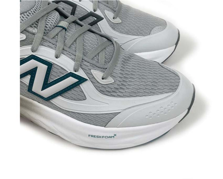 New Balance Fresh Foam UTRNQF