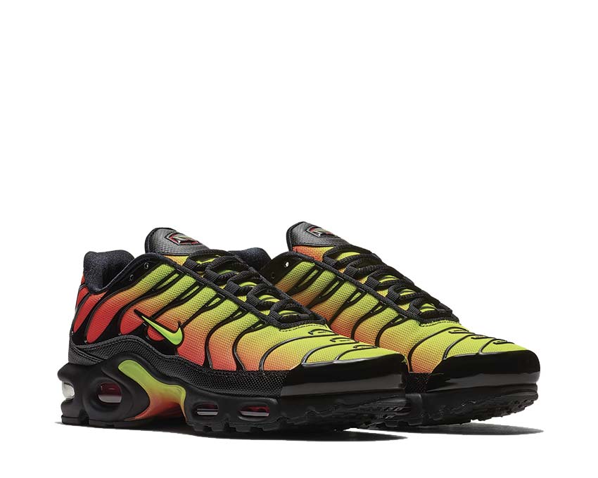 Nike Air Max Plus W Black / Volt - Solar Red AQ9979-001