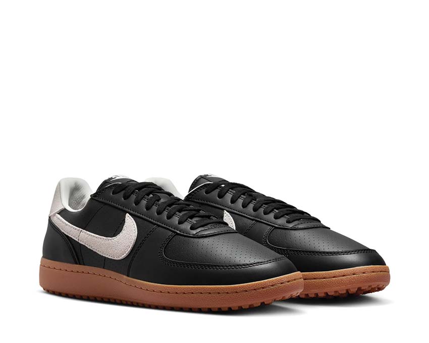 Nike Field General 82 SP Sail / Black - Gum Med Brown HF5603-100