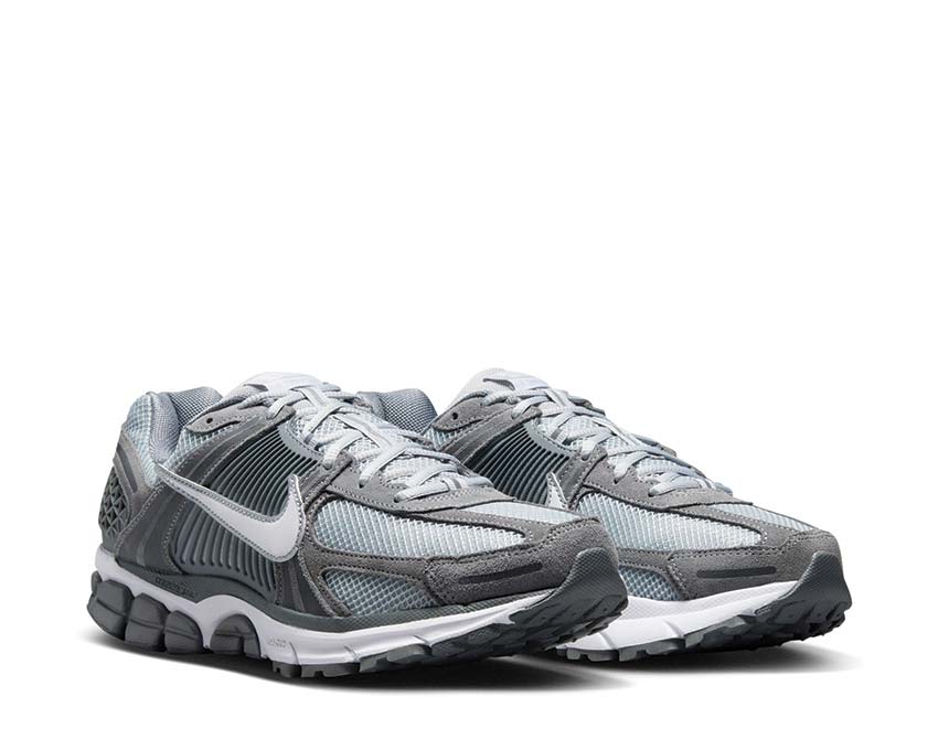 Nike Zoom Vomero 5 "Cool Grey"