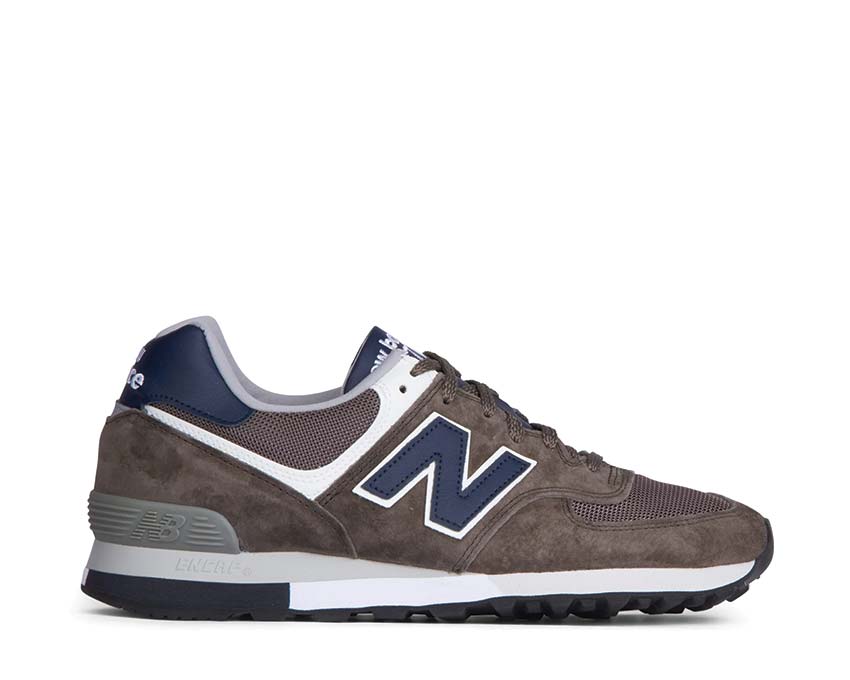 New Balance Hombre NB Numeric 272 in Negro Gris Made in UK OU576NBR