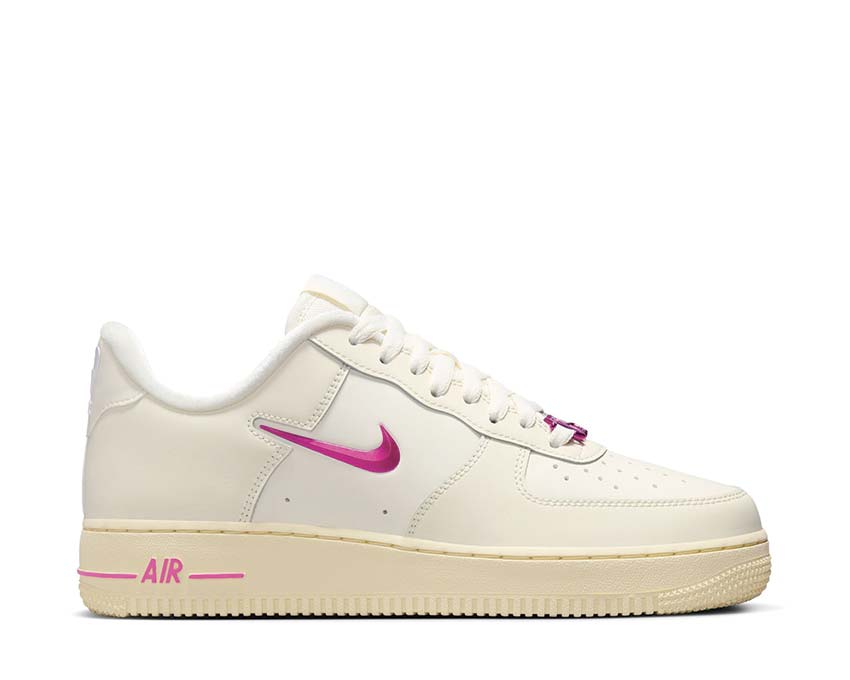 Nike retail Air Force 1 '07 SE W Coconut Milk / Playful Pink - Alabaster FB8251-101