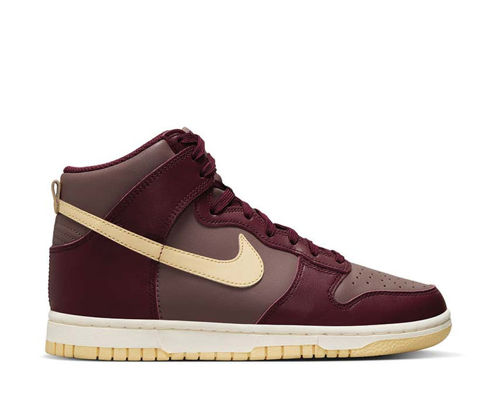 Nike Dunk High Plum Eclipse / Pale Vanilla - Night Maroon DD1869-202