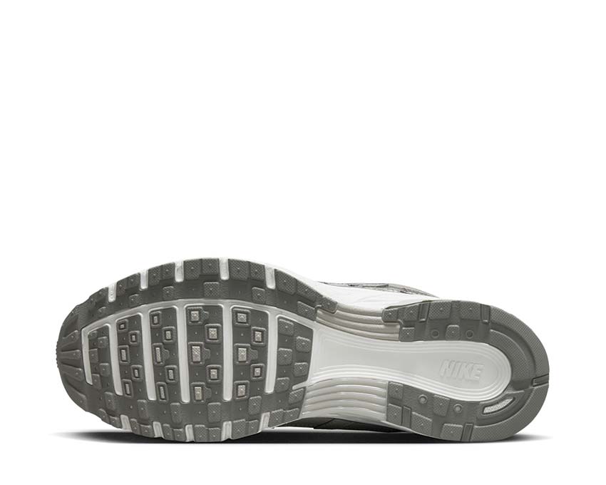Nike Offline 3.0 Pantolette LT Iron Ore / Metallic Silver - Photon Dust FN6837-012