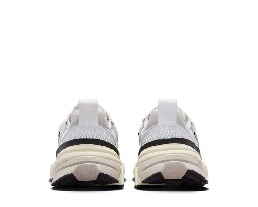 Nike V2K Run Summit White / Metallic Silver FD0736-100