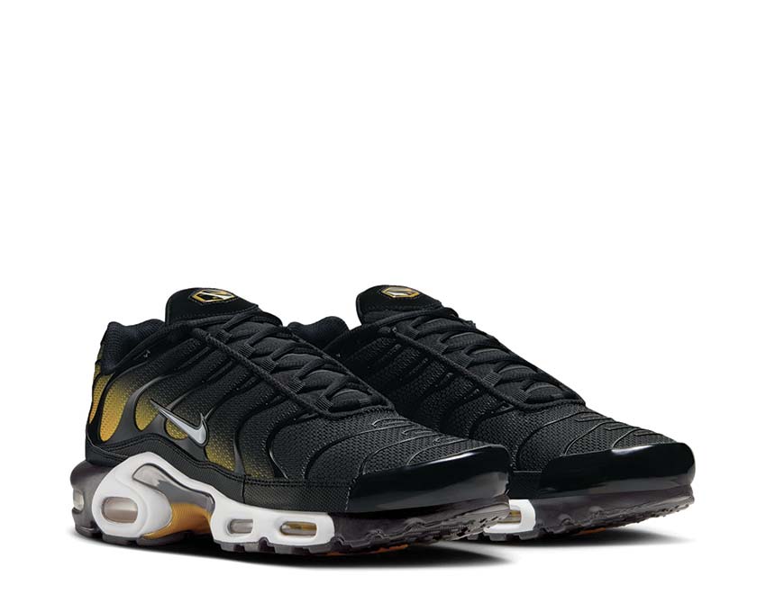 Nike Air Max Plus "University Gold"