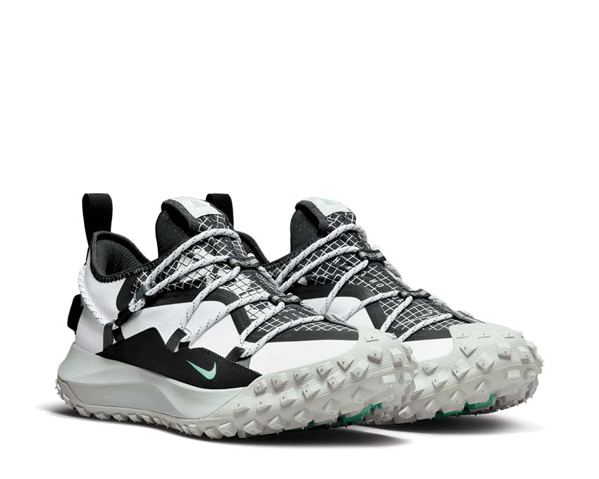 Nike ACG Mountainfly Low SE White / Black - Anthracite - Grey Fog DO9334-100