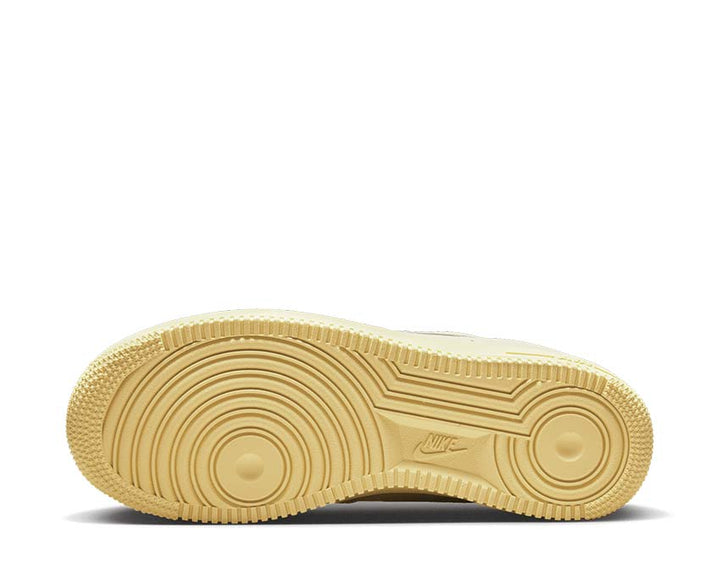 nike lebron x hazelnut wholesale color shoes free '07 LX Coconut Milk / Light Bone - Lemon Wash DO9456-100