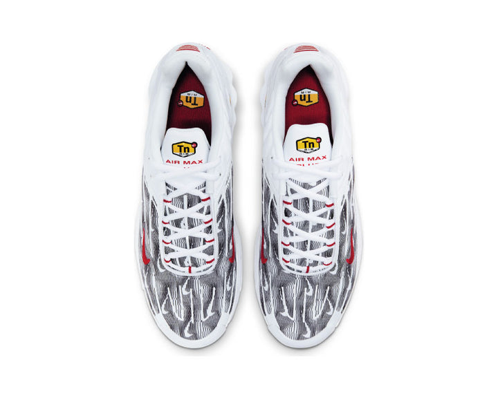 Nike which is a fusion between the Nike Nike Air Max 97 EM 600K DH4107-100