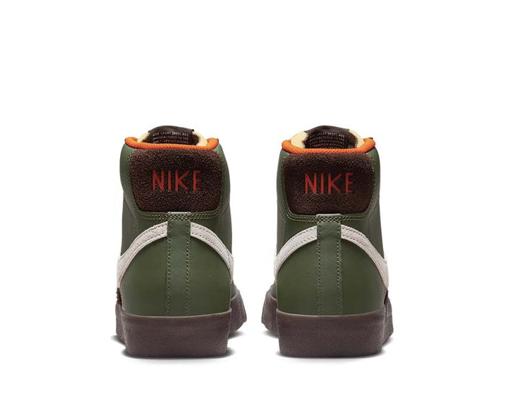 Nike Blazer Mid '77 Vintage Army Olive / Summit White - Campfire Orange DZ5176-300