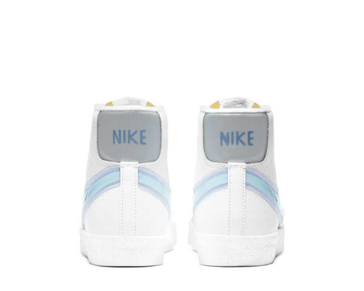 Nike Blazer Mid W '77 White / Glacier Blue - Metallic Platinum DD0502-102