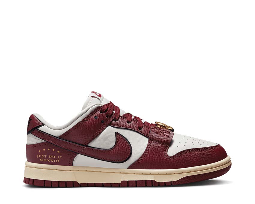 Nike Dunk Low SE Sail / Team Red - Black - Muslin DV1160-101