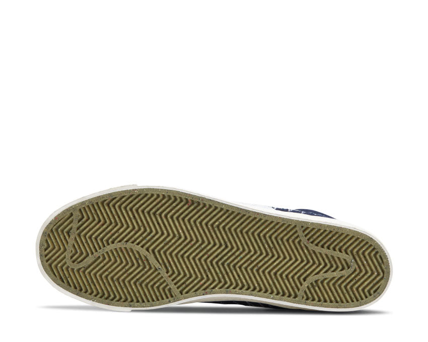 Nike SB Zoom Blazer Mid Premium Mystic Navy / Sail - Sail - Gum Light Brown CT0715-400