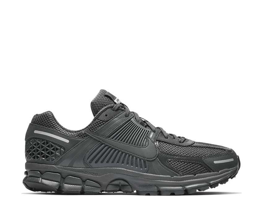 appears to be the year brands are bringing back shoes from movies SP Anthracite Black Wolf Grey BV1358-002